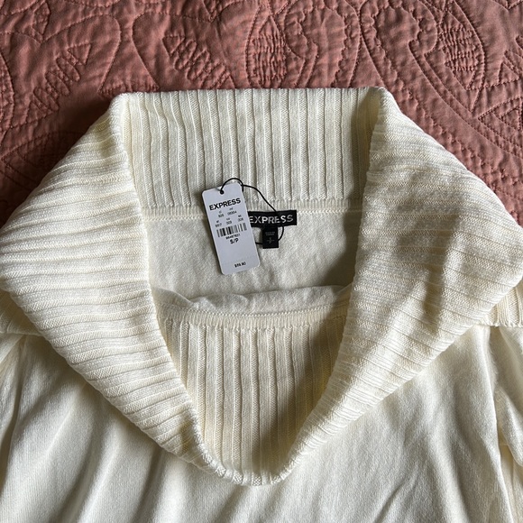 NWT Express Cowl neck sweater - Picture 3 of 3